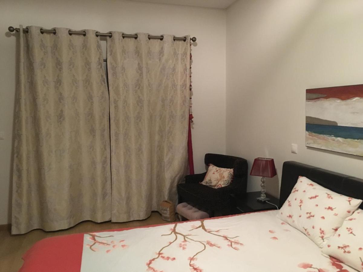 Lovely Apartment Near Airport And Nations Park, With Garage โลวเรส ภายนอก รูปภาพ
